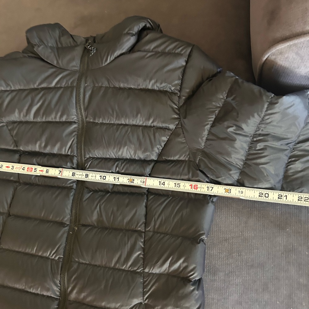 Eddie Bauer Women's Black Down Puffer Jacket Excellent Condition - Picture 8 of 13